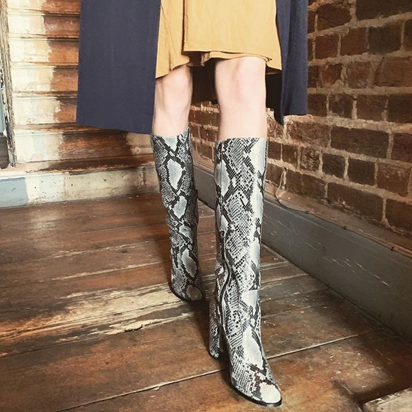 Shoes - Beyond Skin Snakeskin boots - 38